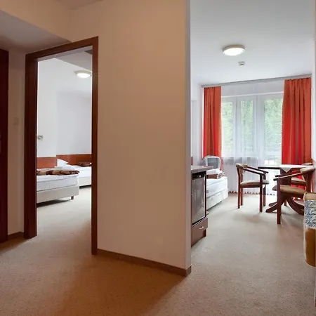 Osrodek Sanatoryjno-wczasowy Hajduczek * Krynica Zdroj