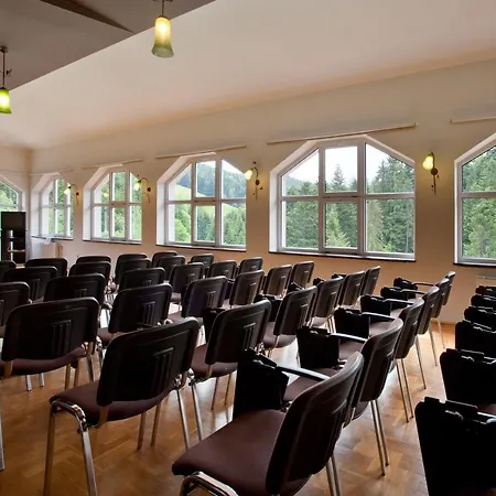 Osrodek Sanatoryjno-wczasowy Hajduczek Feriested Krynica Zdroj