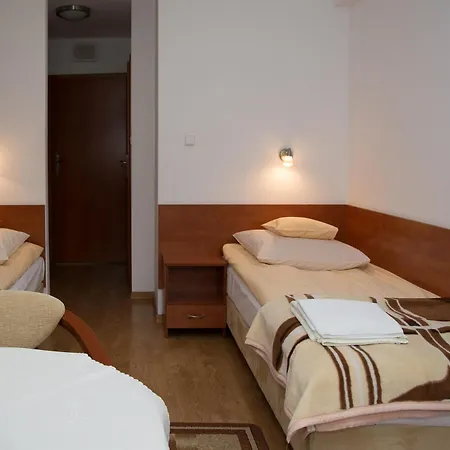 Osrodek Sanatoryjno-wczasowy Hajduczek *